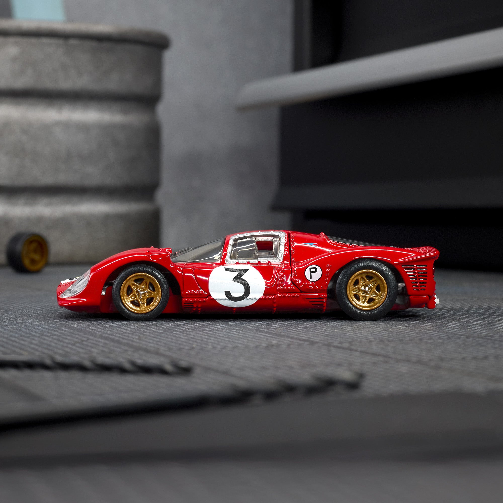 Hot Wheels Elite 64 1967 Ferrari 330 P4