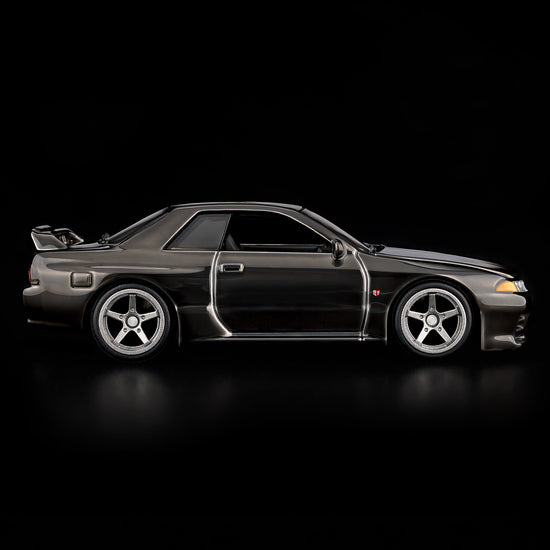 Hot Wheels RLC Exclusive Nissan Skyline GT-R (BNR32)