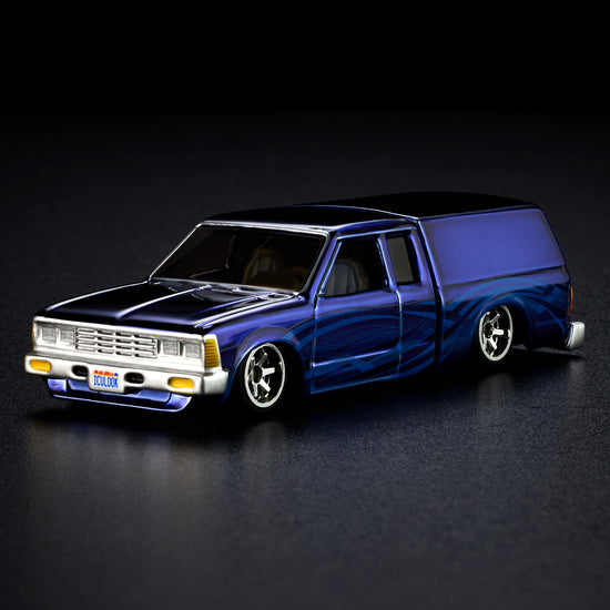 Hot Wheels RLC Exclusive 1986 Nissan 720 King Cab