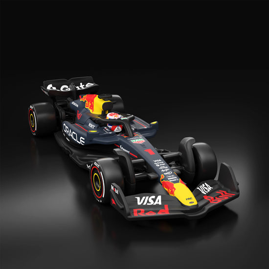 Hot Wheels Premium Collectible Oracle Red Bull Racing F1® Team Car- Max Verstappen