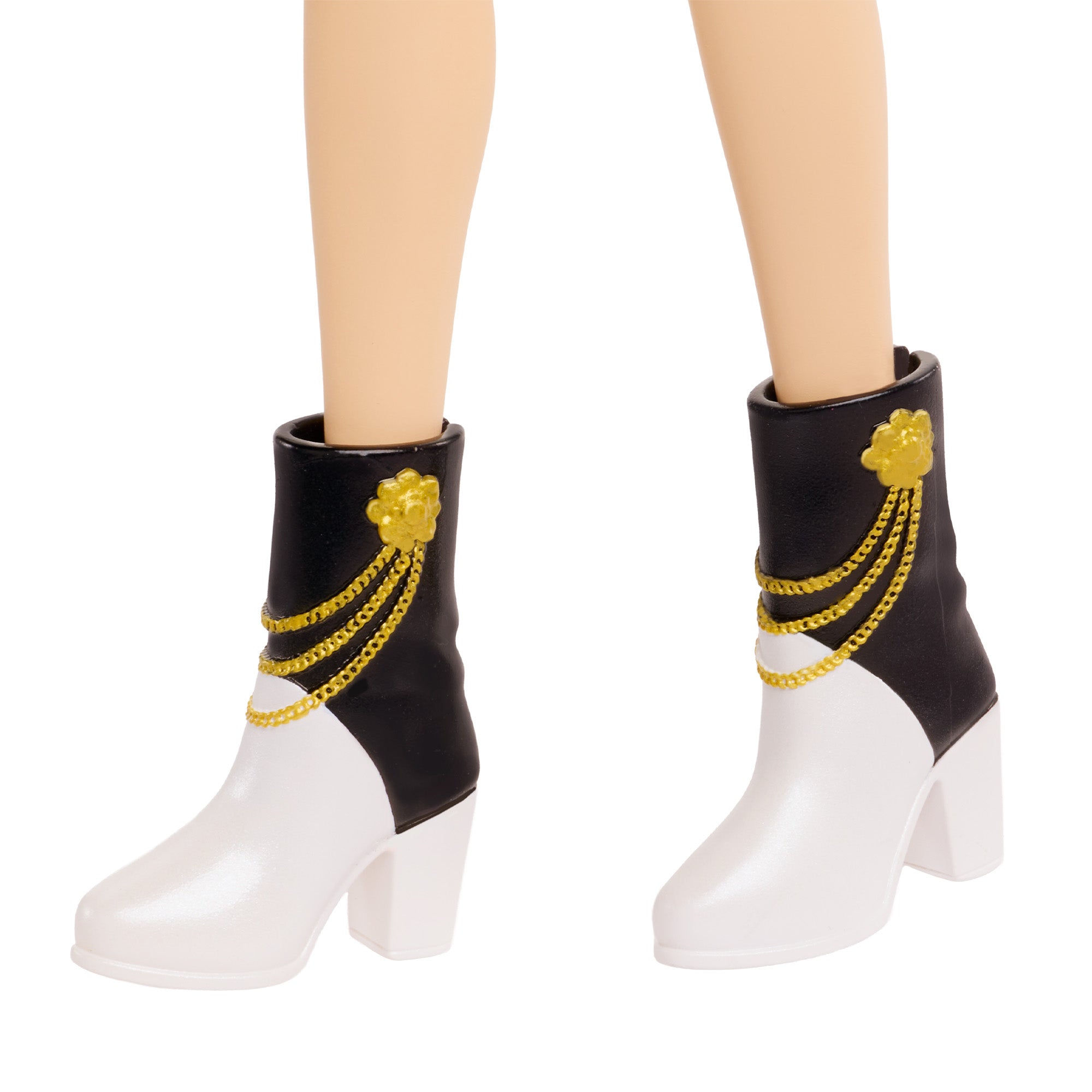 Mattel Creations KPop Demon Hunters Singing Mira Fashion Doll