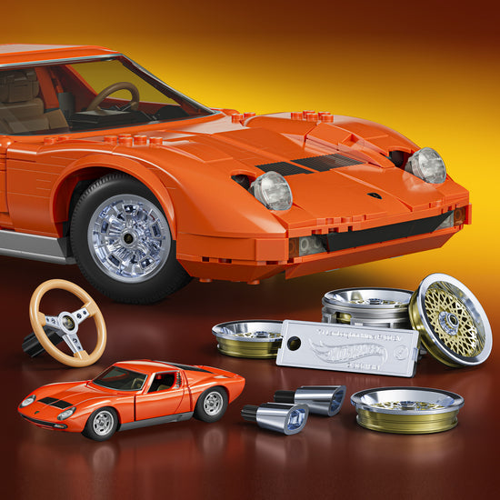 Mattel Brick Shop x Hot Wheels Lamborghini Miura P400 SV Building Collectible Set